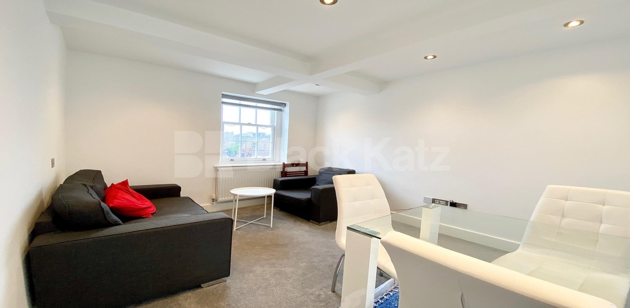 			NEWLY RENOVATED, 2 Bedroom, 1 bath, 1 reception Apartment			 Cloudesley Road N1, Angel